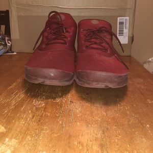 Nike tennis shoes